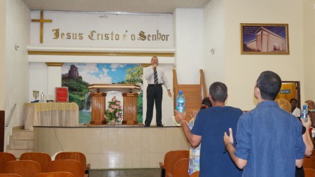 Domingo > Encontro com Deus 